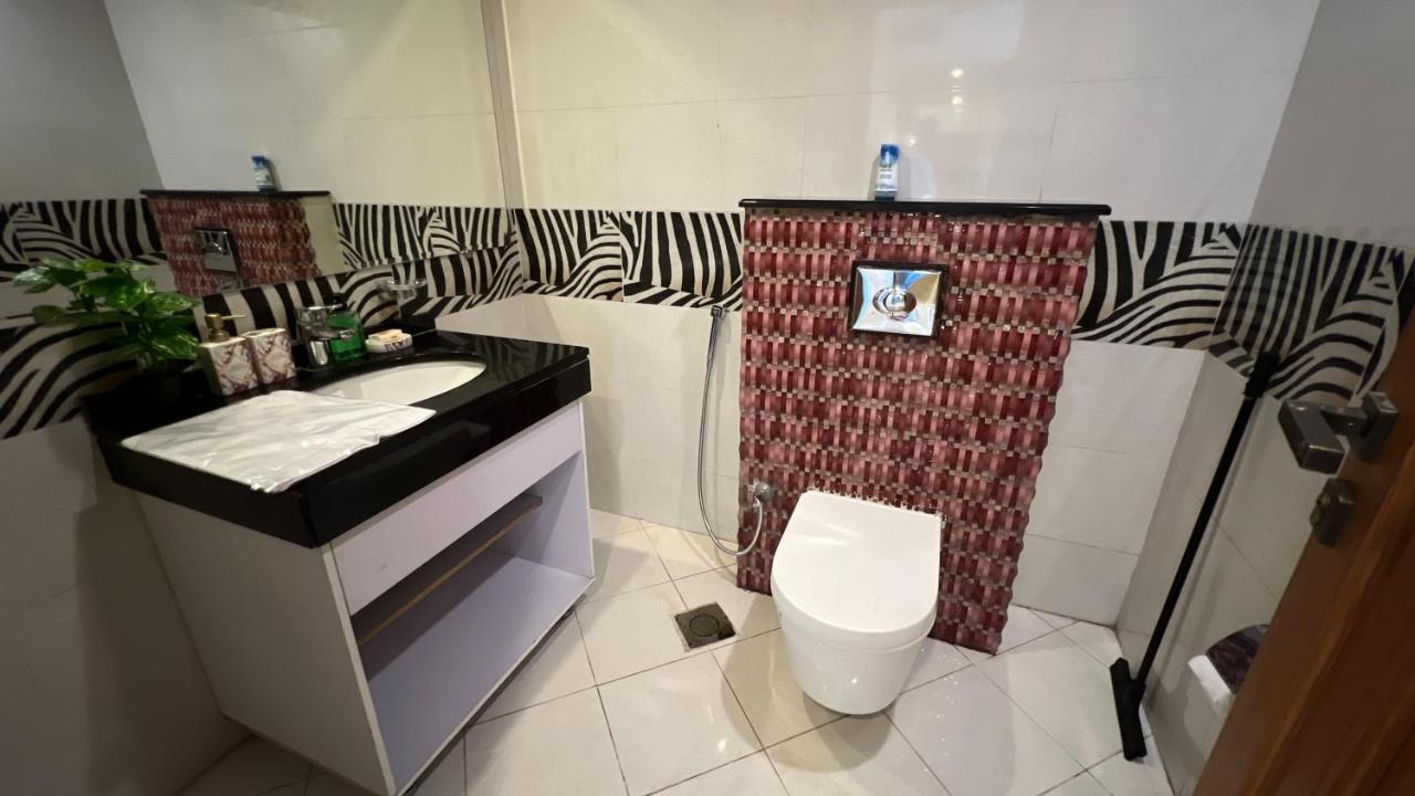 Centaurus Three Bed City View Islamabad Extérieur photo