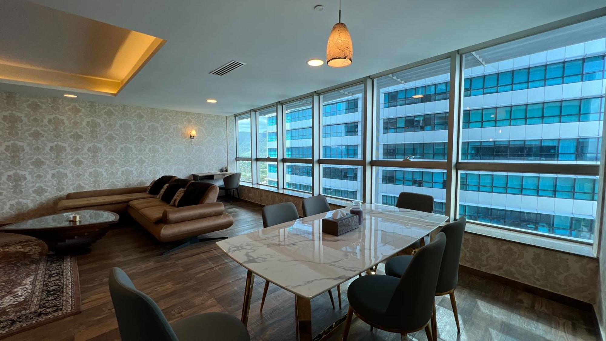 Centaurus Three Bed City View Islamabad Extérieur photo